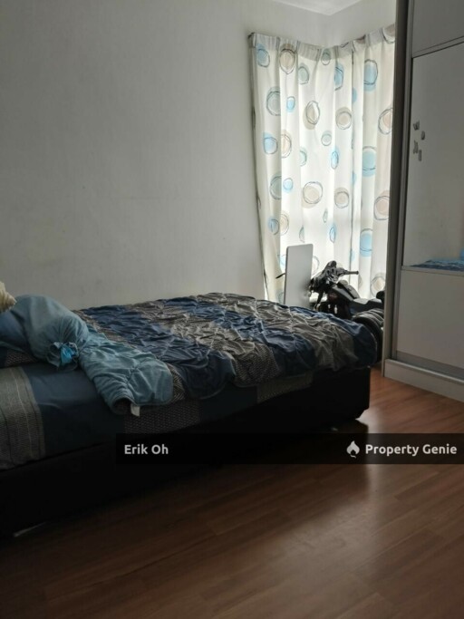 Seri Kembangan Pac Apartment One South for Sale