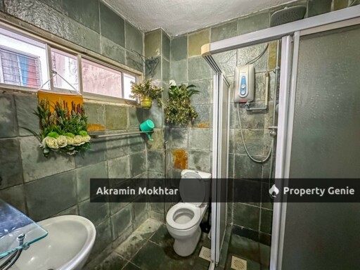 Facing Open & Fully Extended | 2 ½ Storey Tereace House  Taman Wangsa Baiduri, Subang Jaya