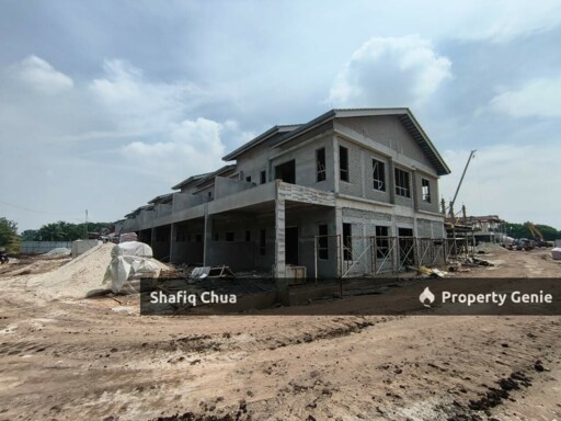 Rumah Baru Design Moden 2 Tingkat Teres Di Jalan Bangau, Telok Panglima Garang