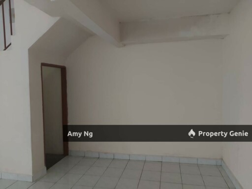 FreeHold 2 Stry Taman Wah Keong