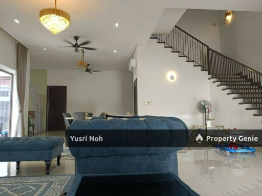 SEMI-D  GATED GUARDED @ QASEH 1, BK 8, BANDAR KINRARA