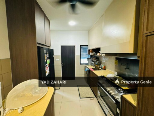 Elmina Green 5, Shah Alam | 2-Storey Terrace 4 Bedrooms | RM870K - Renovated & Partly Furnished