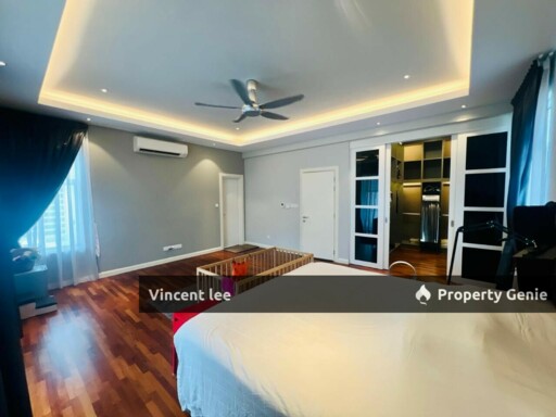 Taman Meranti Jaya, 3 Storey Luxurious Bungalow with Swimming Pool, Freehold, Facing North, Tip Top Condition