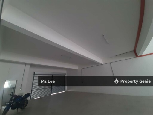 1.5 storey factory-Spring Crest Industrial Park @ Batu Caves-Good for investment Roi 4.5%