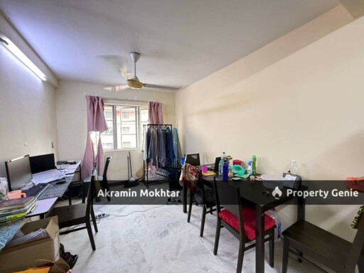 FLAT PKNS SEKSYEN 7 SHAH ALAM
