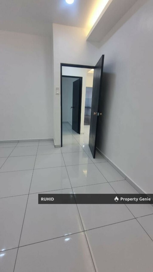 End Lot Single Storey Terrace House for Sale in Taman Sri Pulai, Johor Bahru