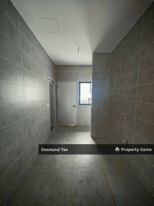 Rimbun Impian @ S2 Heights | Basic Unit | Seremban 2 | Ready Move In | RM2000