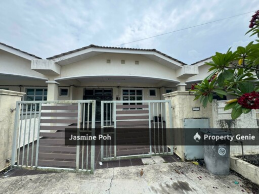 Taman Saujana, Kluang Johor FOR RENT