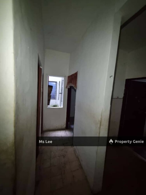 1st Floor Shop Apartment-Taman Sentosa,Klang-Sale Below Bank Value 15K