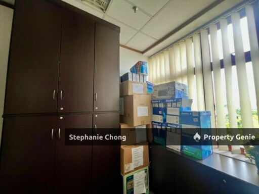 🔥 BELOW RM400 psf! Renovated Freehold Office @ Damansara Intan