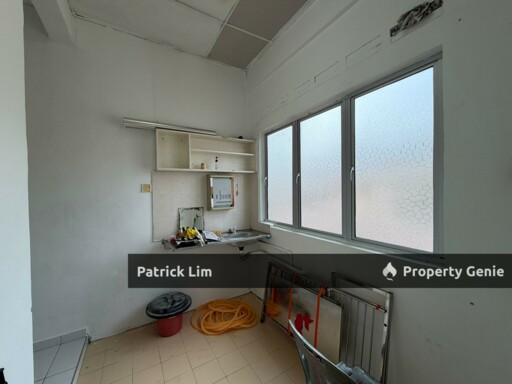 Paya Rumput Indah Townhouse (1st Floor) For Sale