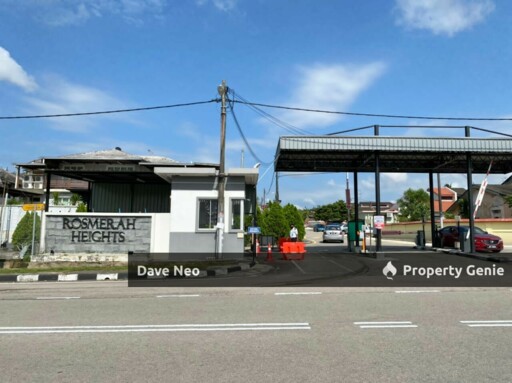 Ros Merah Heights • 2-Storey House • 4Beds 3Baths • Fully Furnished • Nearby Taman Molek