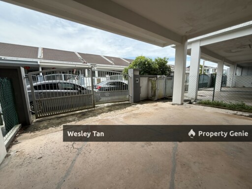 Taman Tanjung Minyak Perdana , Melaka - 1 Storey Terrace House | Bare Unit | Below Value | Serious Owner , View To Offer