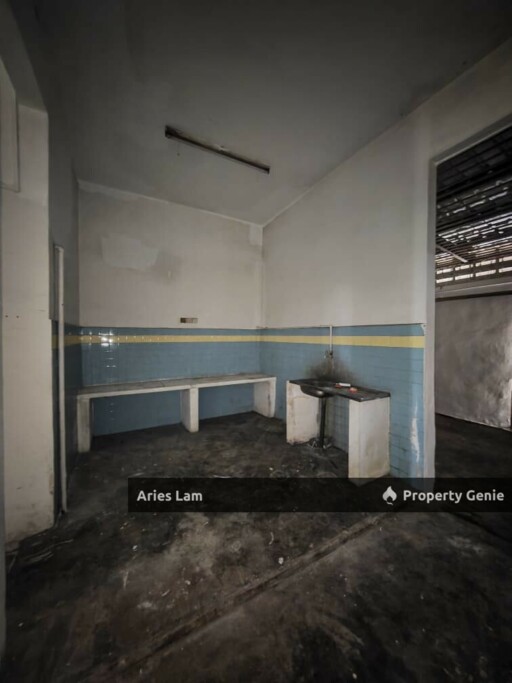 2 Storey Shoplot @ Taman Sentosa / JB Town /Near Taman Pelangi / Century Garden