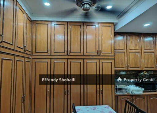 BANGI SEKSYEN 4 CORNER