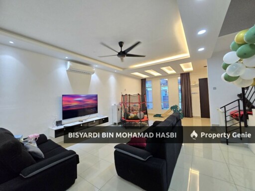 (RENOVATED) Double Storey Terrace Bangi Avenue 1, Bangi.