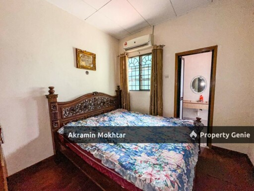 Freehold & Corner Lot | 2 Storey Terrace, Seksyen 6, Bandar Bukit Mahkota Bangi.