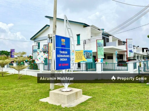 END LOT🔥🔥Double Storey Taman Semarang Indah @ Dengkil