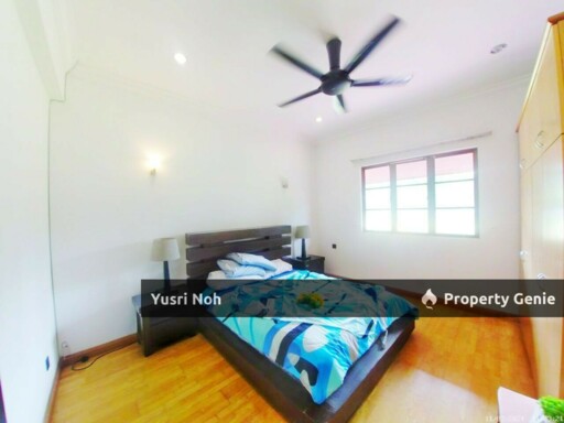 PARTIALLY FURNISHED - BUNGALOW DOUBLE STOREY BEVERLY ROW IOI RESORT CITY PUTRAJAYA