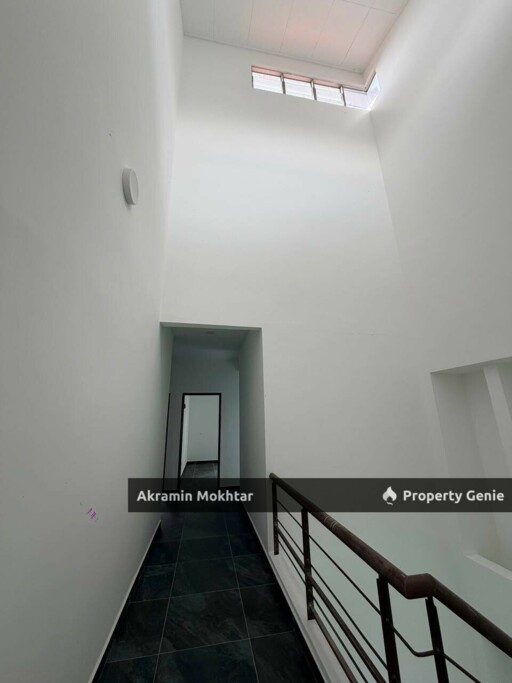 CORNER DOUBLE STOREY TERRACE, VILLA MAS 2, KIPARK SRI UTARA, OFF JALAN IPOH, KUALA LUMPUR.