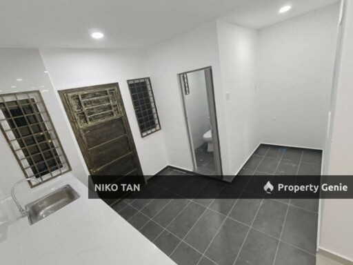 For Sale Jalan Tasek 22 2Stry Bandar Seri Alam, Masai