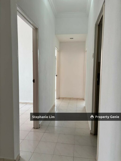 Mewah Court