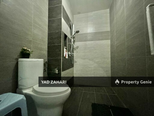 Aster Residence, Kuala Lumpur | RM650K - Condominium with Balcony & Linked Bridge with MRT