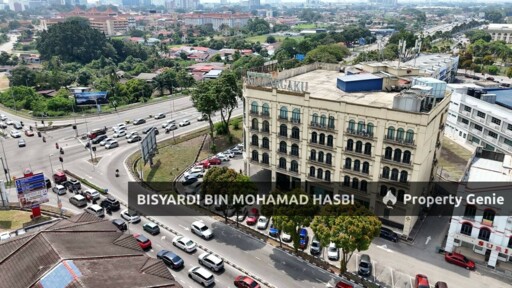 Jangan Lepaskan Bangunan Komersial 5 Tingkat Berlif di Bukit Baru Melaka – Prime Corner Facing Main Road! ROI Tinggi & Lokasi Paling Strategik!