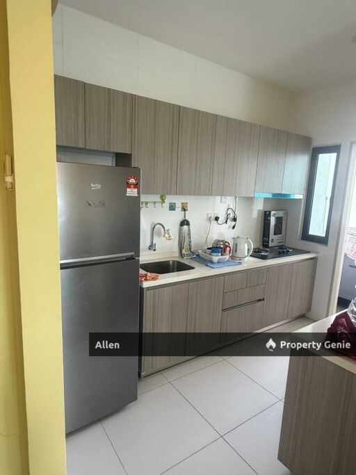 High-Floor Apartment @ The Raffles Suites