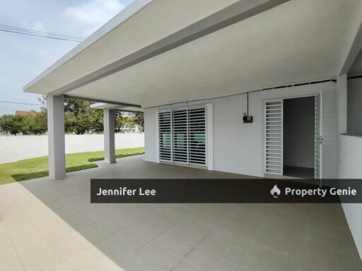 KLEBANG, IPOH FREEHOLD UNOCCUPIED DOUBLE STOREY TERRACE CORNER UNIT WITH HUGE SIDE LAND