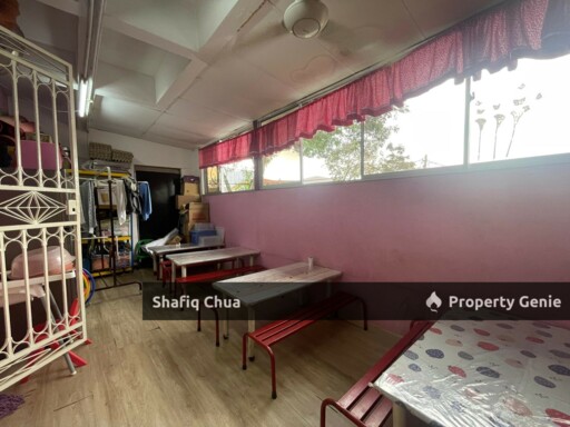 Double Storey Corner House with Bigger Land Seksyen 4, Petaling Jaya For Sale