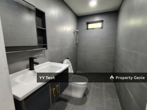 Ujong Pasir Single Storey Terrace