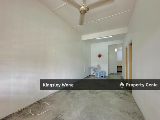 Bandar Seri Botani Freehold Single Storey Terrace House 18x60 Fully Loan available not low cost