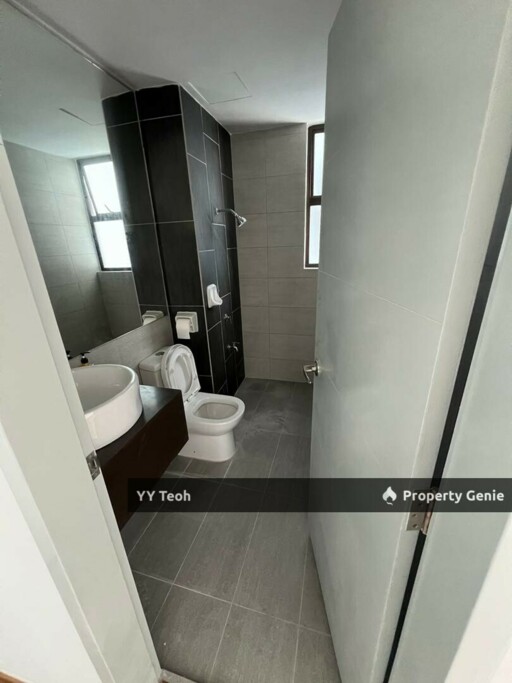 CORNER Admiral Residence 4R Unit｜LVL 18 - BLOCK D