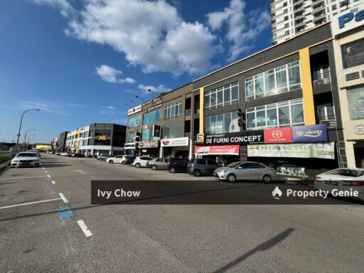 Nusa Bestari Shop Ground Floor For Rent
