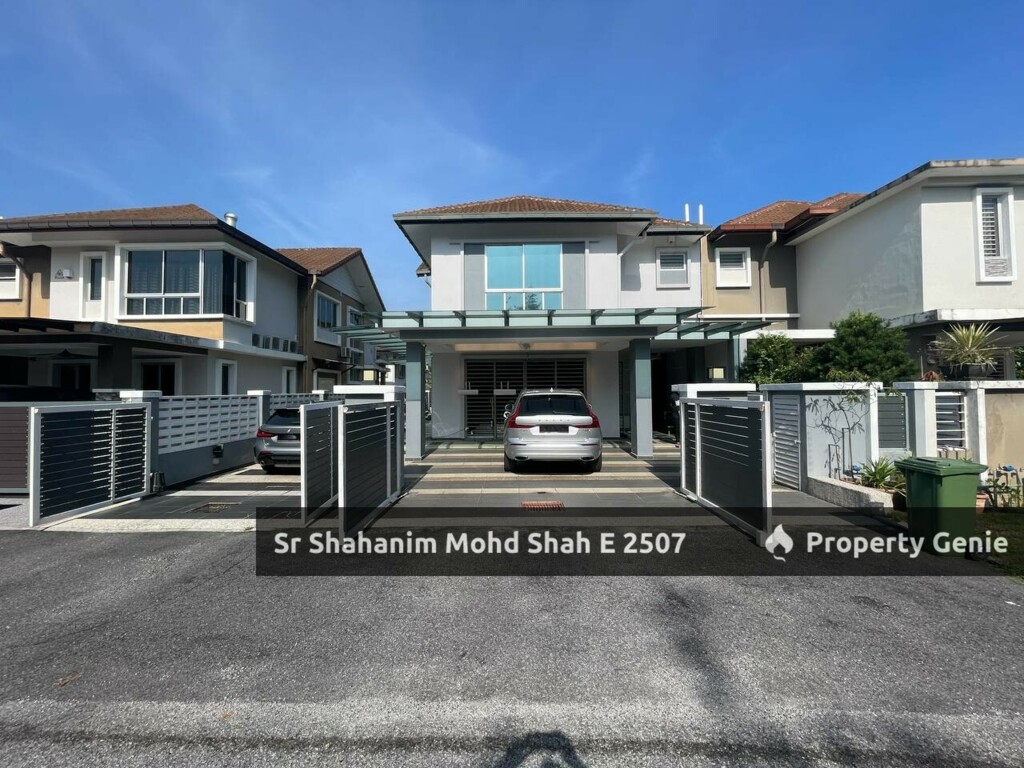 Double Storey Semi-D Anjung Suasana Bandar Seri Putra Bangi