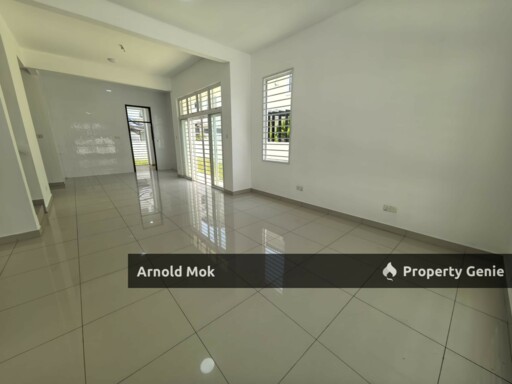 2 Storey Semi D House at Taman Ponderosa for Sale
