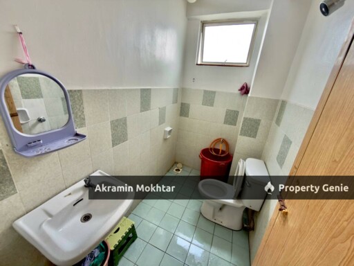 End Unit, Renovated & 1 Parking | Zamrud Apartment, Jalan Klang Lama Kuala Lumpur