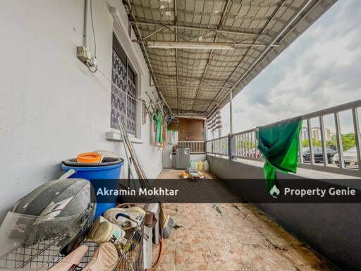 Ground Floor & 1 Covered Parking | Vista Impiana Apartment, Bukit Serdang, Seri Kembangan.