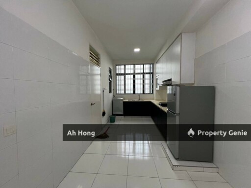 Bukit Indah / Sky Executive / 2bedroom / Fully Furnished / High Floor