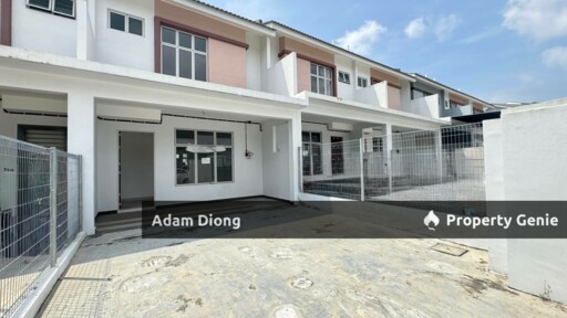 Jalan Kemboja, Meridin East Bestari Perdana