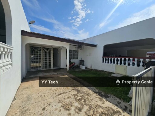 Taman Seri Telok Emas Single Storey