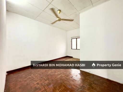 HOT LOCATION‼️ & SPACIOUS UNIT‼️ Double Storey Jalan Turmalin, Seksyen 7 Shah Alam.