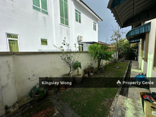 Buntong, Ipoh 1.5 Storey Bungalow House Near Ipoh Town First Garden