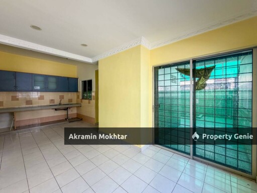 Freehold, End Lot & Fully Extended | 2 Storey Taman Kajang Prima, Kajang.