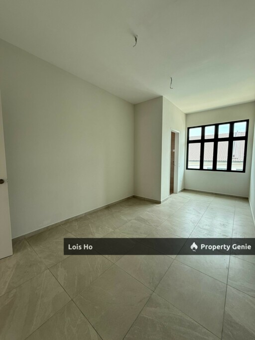 Krubong Height *Phase 2* Double Storey Freehold Corner Lot Bare Unit Selling RM739K