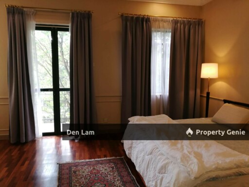 dato keramat KL 3 sty link house for sale !!