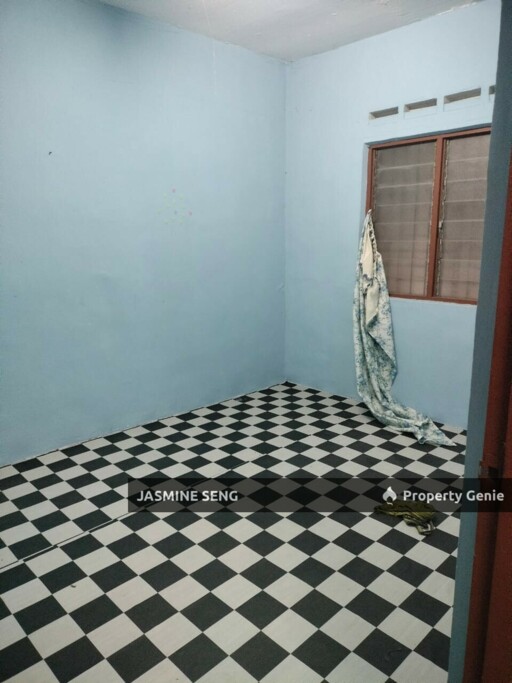 Taman Sri Kluang Flat Johor