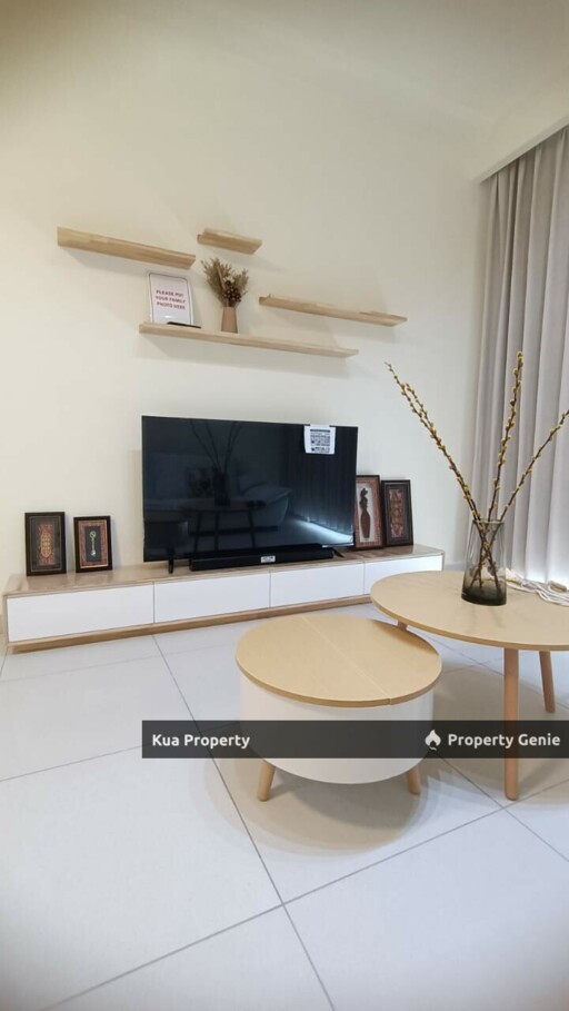 RENNA RESIDENCE @ THE NORTHBANK