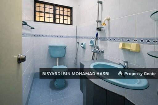 4,580 SQ.FT Corner Lot Double Storey Terrace House , USJ 23 Subang Jaya.